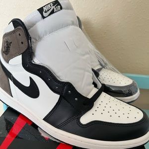 SOLD Jordan 1s Mocha